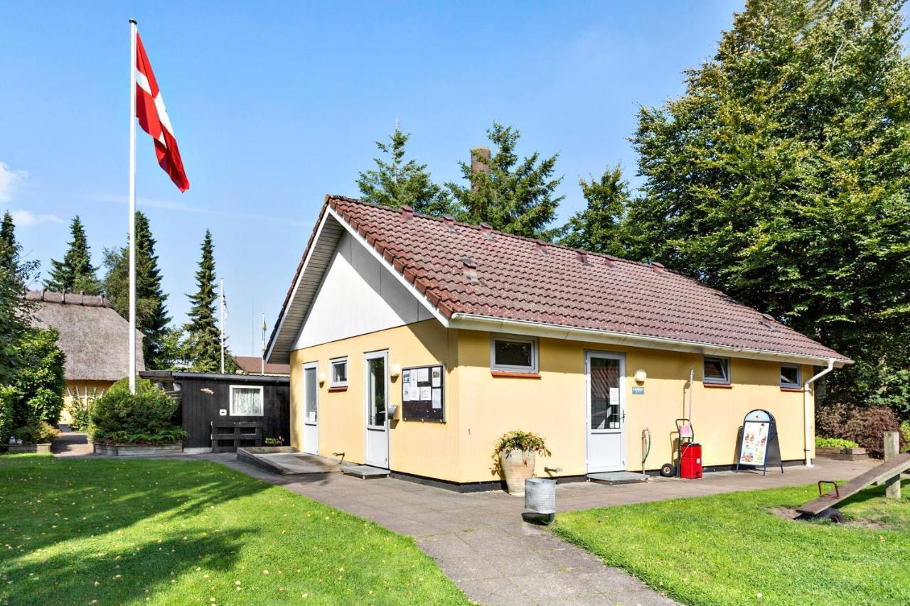 Omme A Camping & Cottages Exteriér fotografie